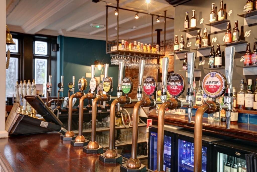 Publove @ The Exmouth Arms, Euston Лондон Экстерьер фото