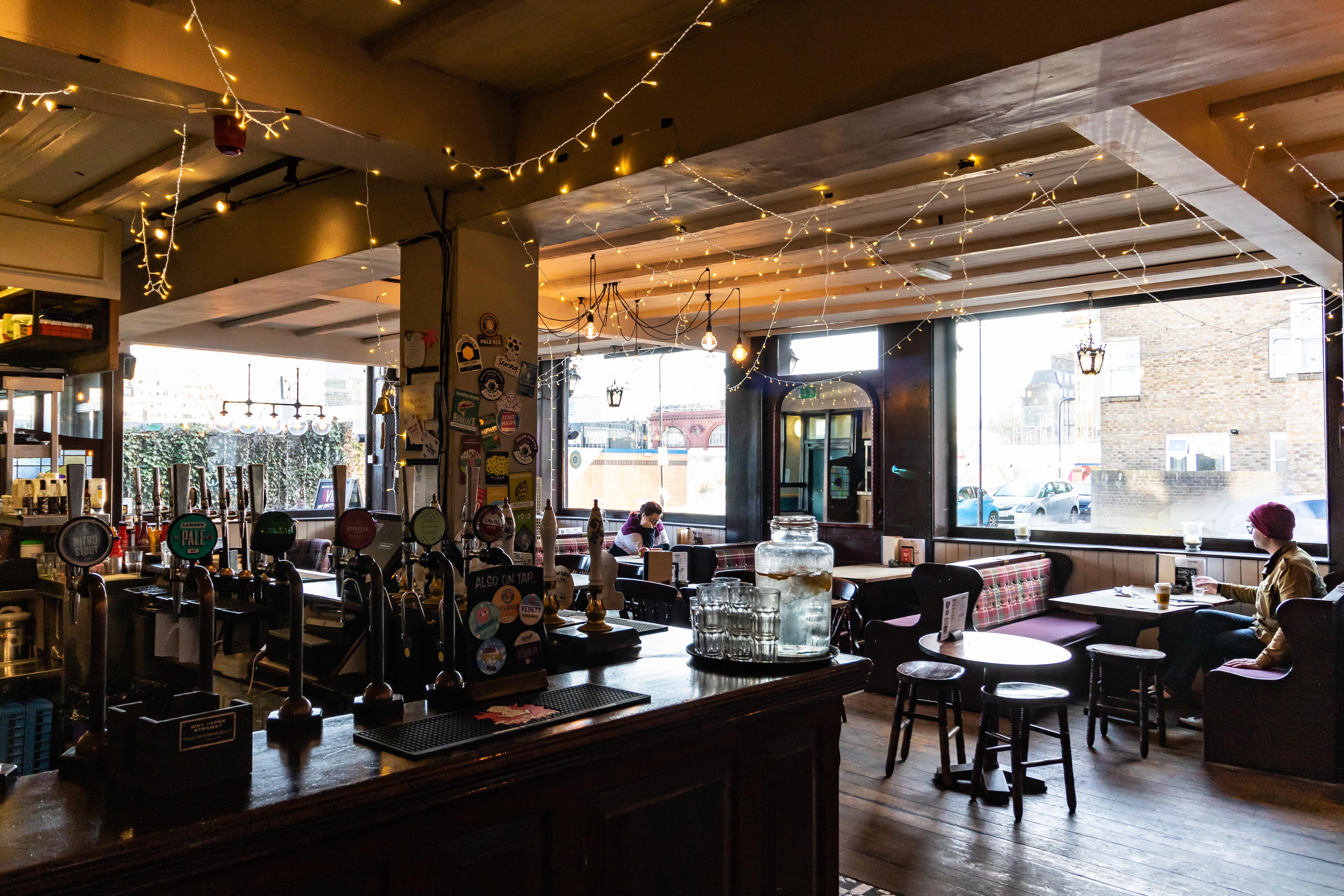 Publove @ The Exmouth Arms, Euston Лондон Экстерьер фото